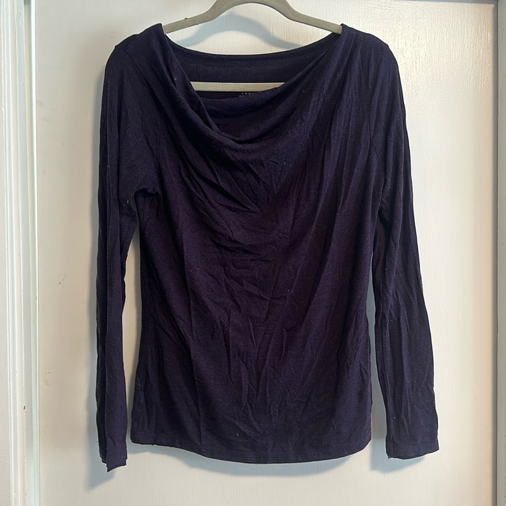 EUC:  long sleeve cowl neck horny toad shirt Large